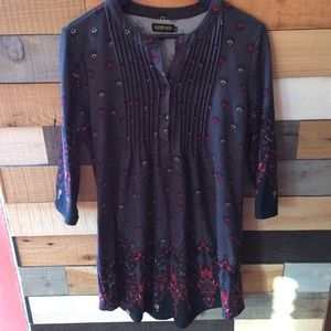 Reborn Boho Gray, Black & Red Tunic Top, M